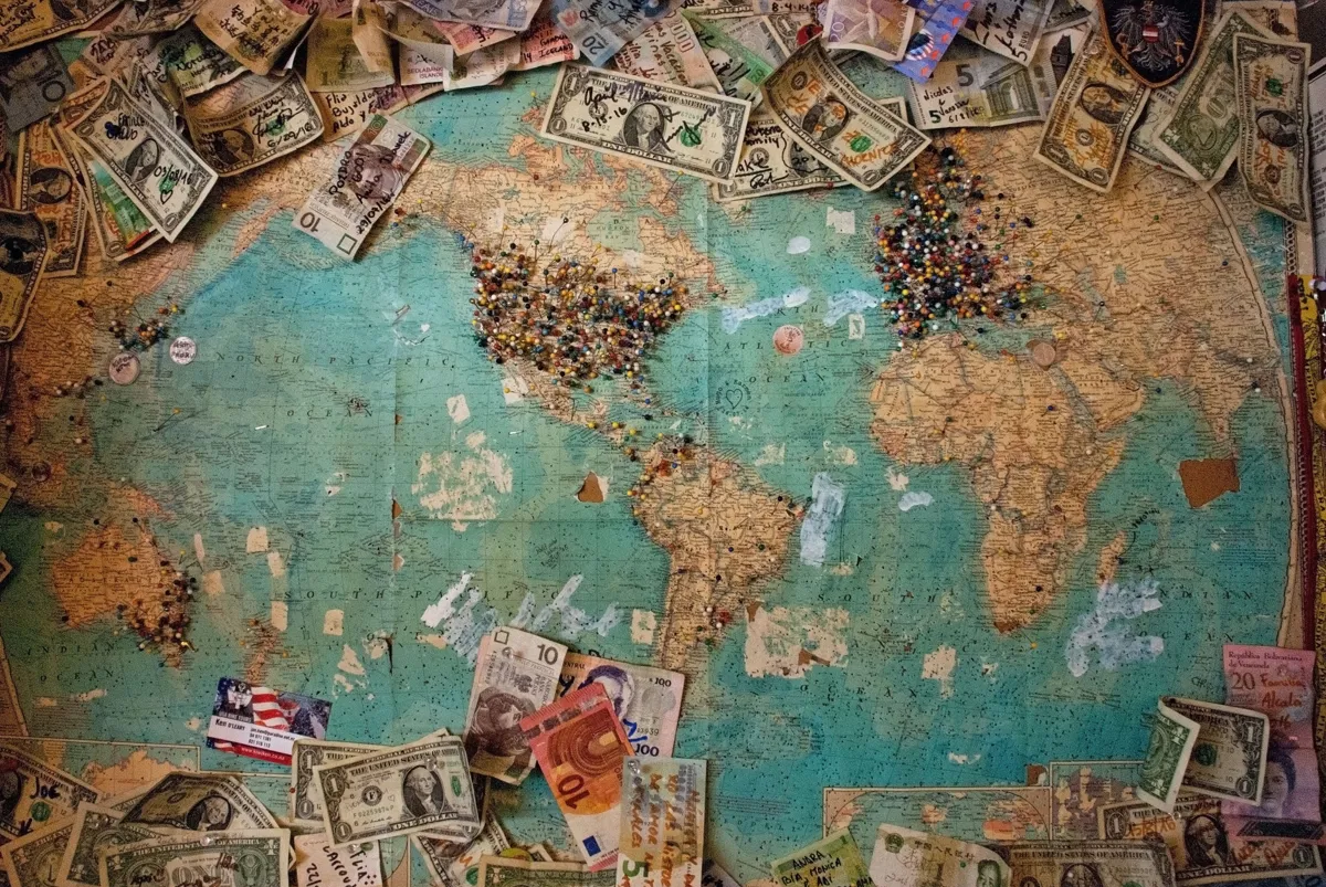 christine-roy-map-money-transfers-unsplash.jpg